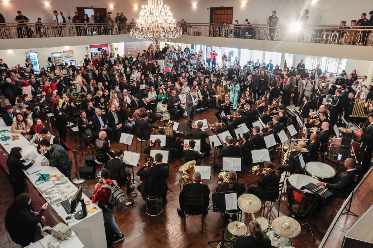 Abertura oficial, na Recreio Gramadense, tem entrada franca