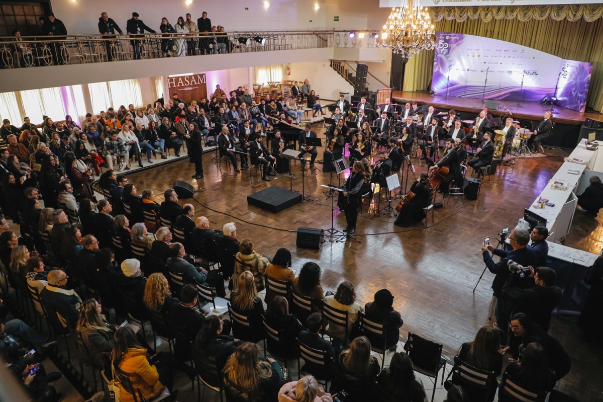 Cerimônia de abertura foi marcada por celebração à retomada dos grandes eventos no Rio Grande do Sul